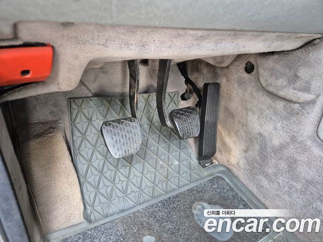 Mercedes-Benz G-Class 1995 — photo 11
