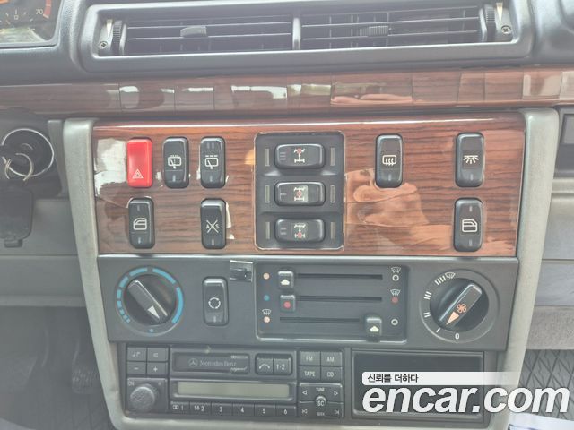 Mercedes-Benz G-Class 1995 — photo 16