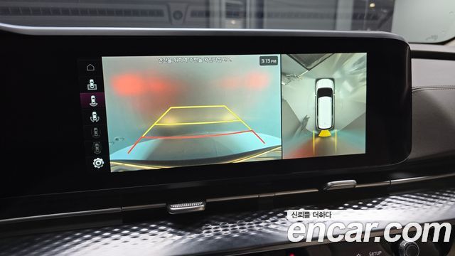 Kia Canival 2023 — photo 24