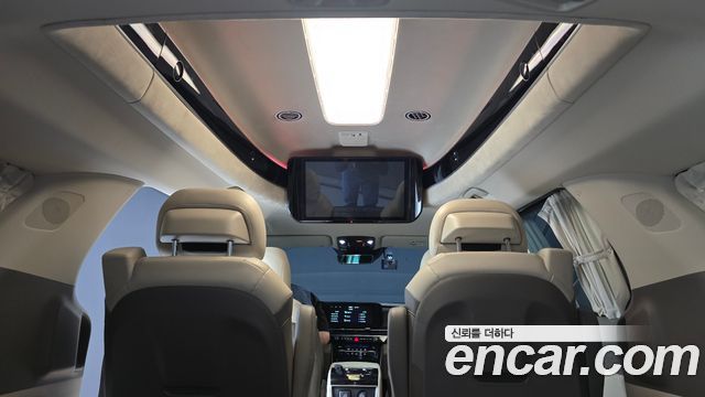 Kia Canival 2023 — photo 30