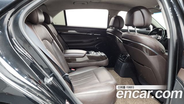 Genesis EQ900 2016 — photo 17
