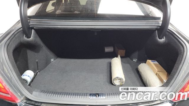 Genesis EQ900 2016 — photo 22