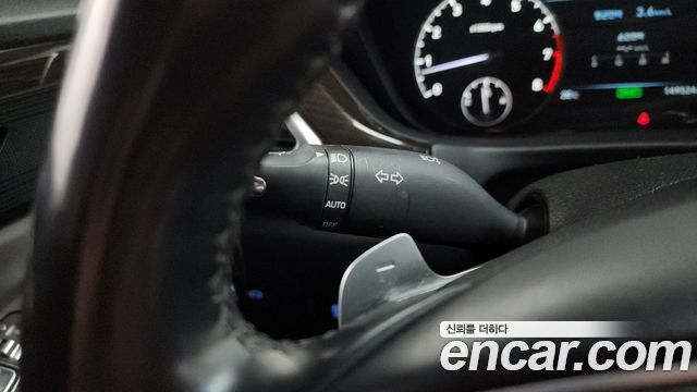Genesis EQ900 2016 — photo 29
