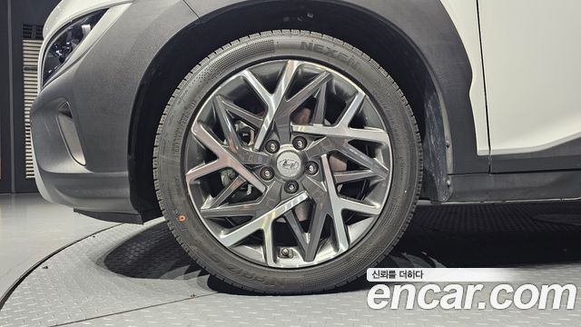 Hyundai Kona 2023 — photo 5