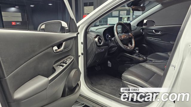 Hyundai Kona 2023 — photo 10