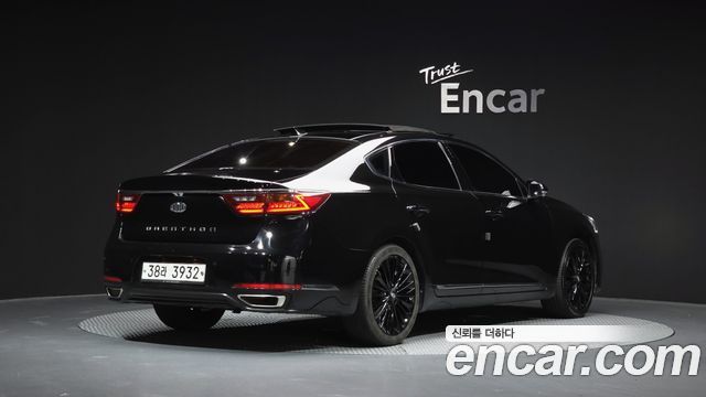 Kia K7 2018 — photo 2