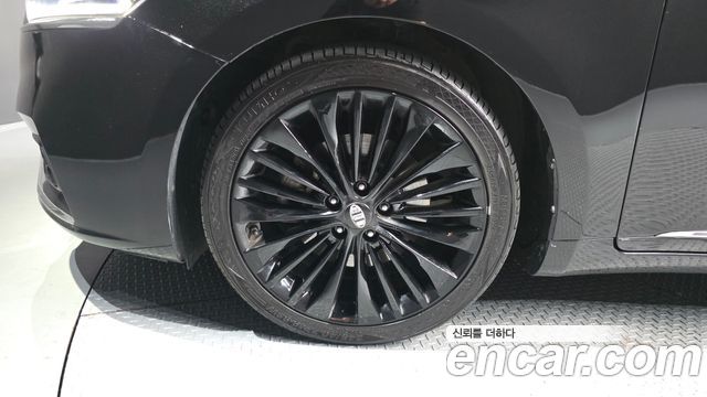 Kia K7 2018 — photo 5