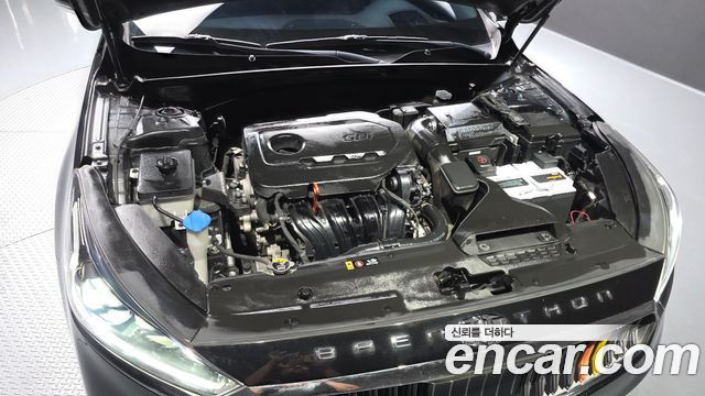 Kia K7 2018 — photo 6
