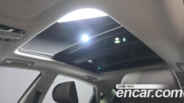 Kia K7 2018 — photo 19