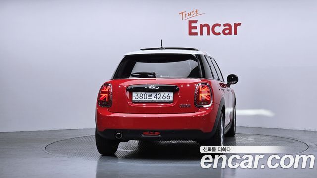 Mini Cooper 2020 — photo 4