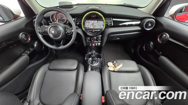 Mini Cooper 2020 — photo 7