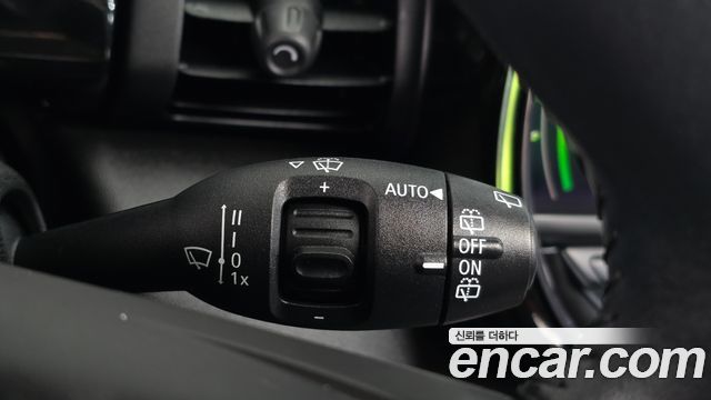 Mini Cooper 2020 — photo 15