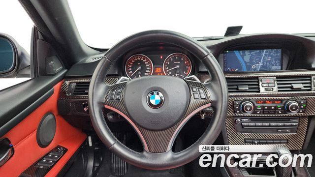 BMW 3-Series 2011 — photo 14