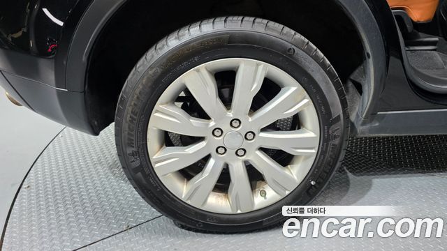Land Rover Discovery Sport 2015 — photo 5