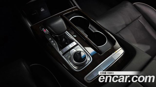 Kia K9 2019 — photo 9