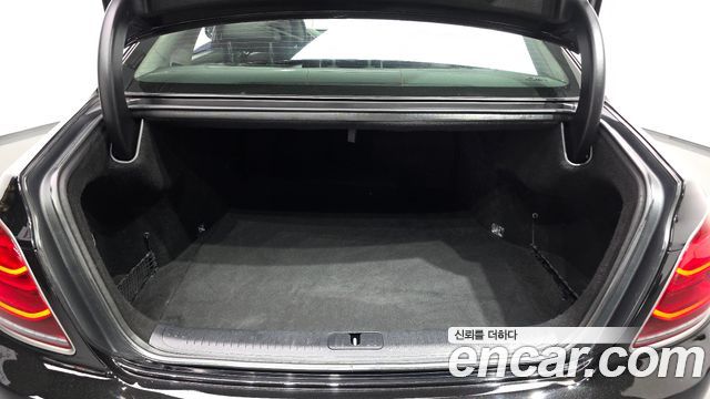 Kia K9 2019 — photo 20