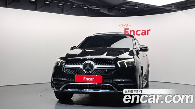 Mercedes-Benz GLE-Class 2021 — photo 3
