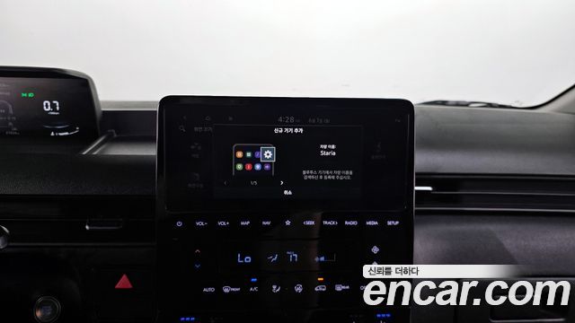 Hyundai Staria 2023 — photo 18