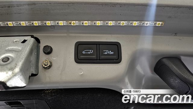 Hyundai Staria 2023 — photo 23