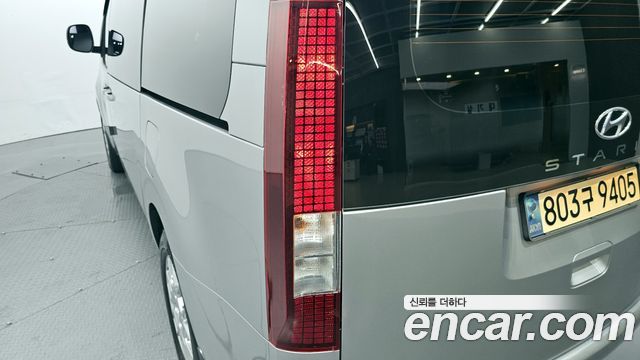 Hyundai Staria 2023 — photo 26
