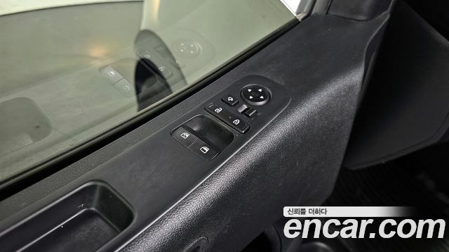 Hyundai Staria 2023 — photo 29