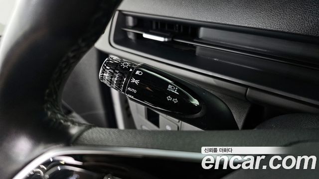 Hyundai Staria 2023 — photo 30