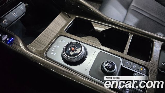 Kia Sorento 2021 — photo 9