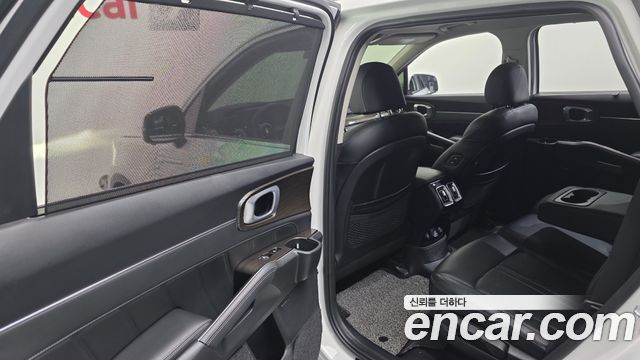 Kia Sorento 2021 — photo 17