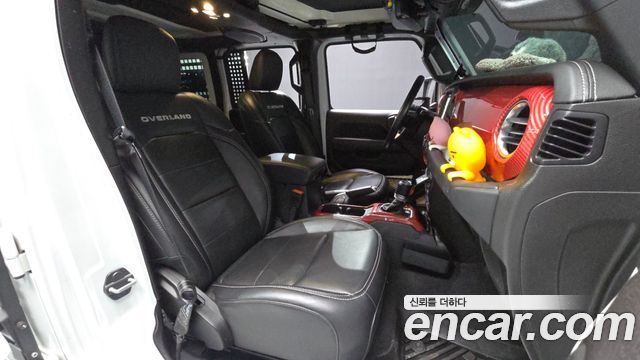 Jeep Wrangler 2019 — photo 11