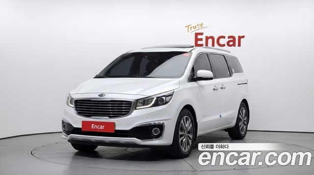 Kia Canival 2018 — photo 3