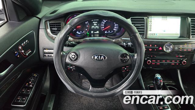 Kia K9 2016 — photo 13