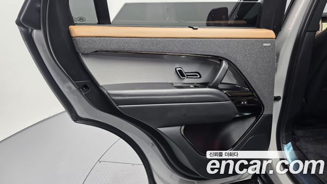 Land Rover Range Rover Sport 2023 — photo 14