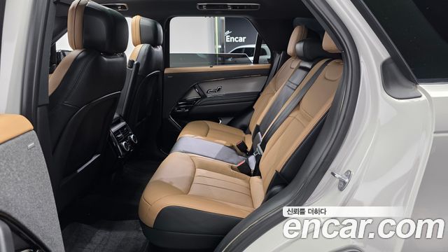 Land Rover Range Rover Sport 2023 — photo 16