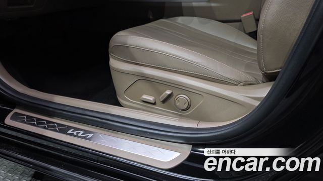Kia K8 2023 — photo 18