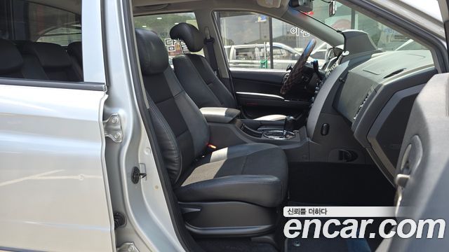 KG Mobility KORANDO 2013 — photo 11