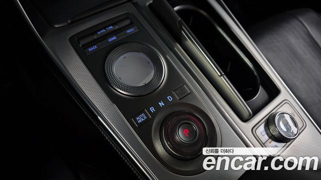 Genesis GV80 2020 — photo 12