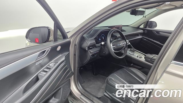 Genesis GV80 2020 — photo 13