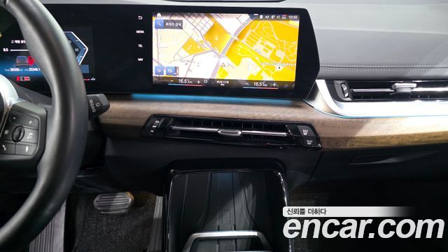 BMW 2-Series 2022 — photo 19