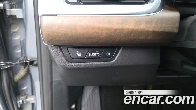 BMW 2-Series 2022 — photo 25