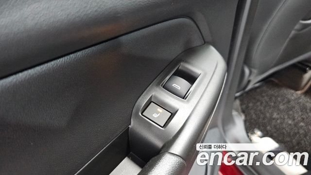 ChevroletGMDaewoo Trailblazer 2022 — photo 25