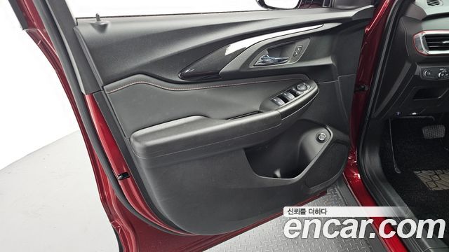 ChevroletGMDaewoo Trailblazer 2022 — photo 14