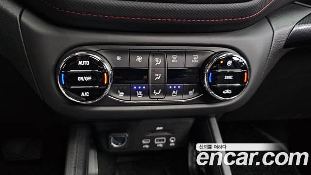ChevroletGMDaewoo Trailblazer 2022 — photo 31