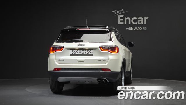Jeep Compass 2019 — photo 4