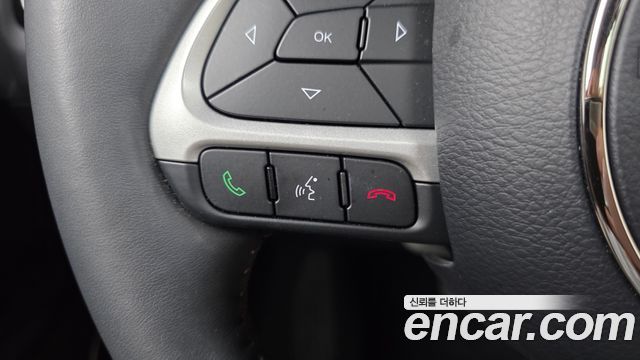 Jeep Compass 2019 — photo 24