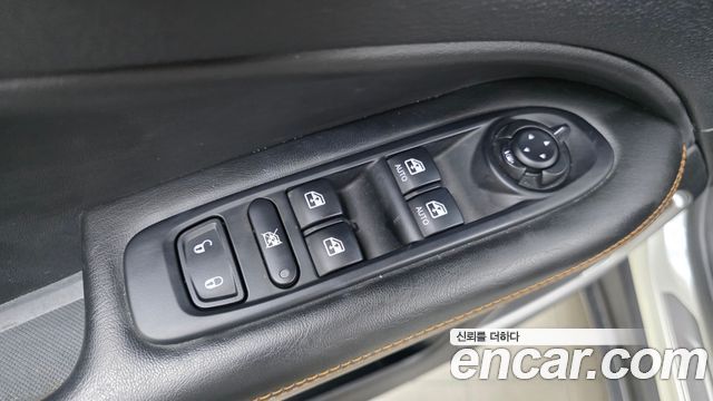 Jeep Compass 2019 — photo 30