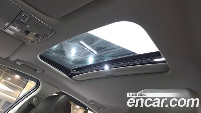 Kia K9 2019 — photo 25