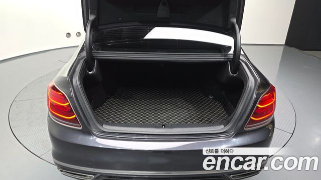 Kia K9 2019 — photo 26