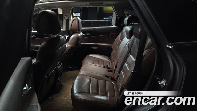 Kia Sorento 2015 — photo 17