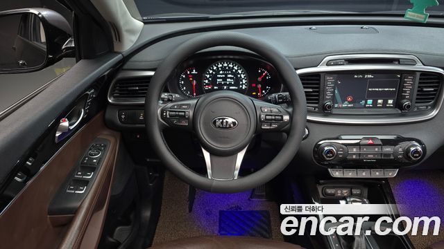 Kia Sorento 2015 — photo 19