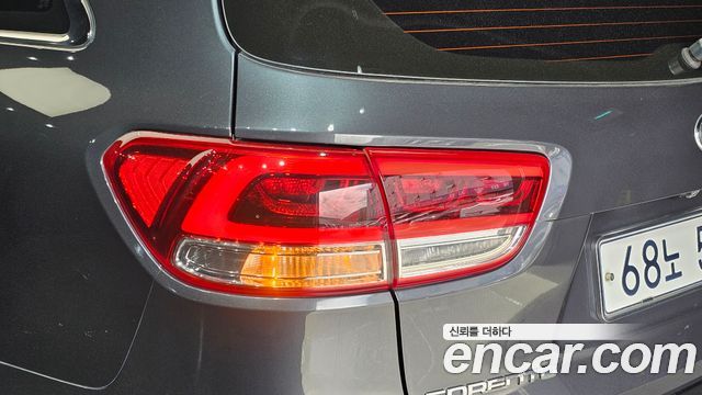 Kia Sorento 2015 — photo 9